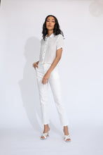 Load image into Gallery viewer, Button Up - Short Sleeve [White]